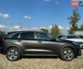 Сірий Кіа Niro, об'ємом двигуна 0 л та пробігом 73 тис. км за 23900 $, фото 24 на Automoto.ua