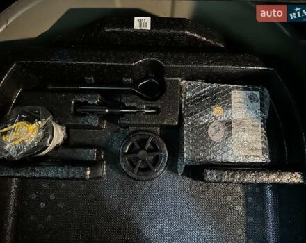 Сірий Кіа Niro, об'ємом двигуна 0 л та пробігом 44 тис. км за 24200 $, фото 69 на Automoto.ua