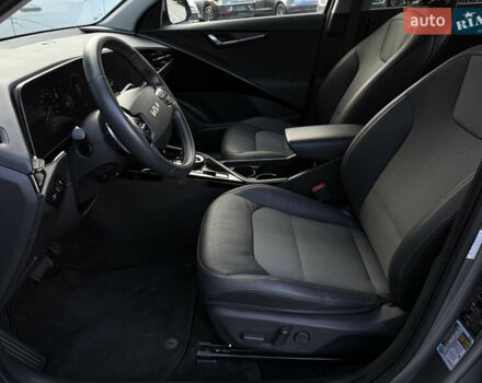 Серый Киа Niro, объемом двигателя 0 л и пробегом 95 тыс. км за 22700 $, фото 46 на Automoto.ua