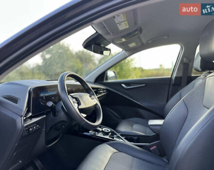 Сірий Кіа Niro, об'ємом двигуна 0 л та пробігом 120 тис. км за 21700 $, фото 78 на Automoto.ua