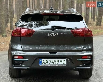 Сірий Кіа Niro, об'ємом двигуна 0 л та пробігом 72 тис. км за 22999 $, фото 14 на Automoto.ua