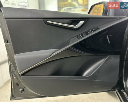 Серый Киа Niro, объемом двигателя 0 л и пробегом 120 тыс. км за 20900 $, фото 59 на Automoto.ua