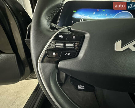 Серый Киа Niro, объемом двигателя 0 л и пробегом 120 тыс. км за 20900 $, фото 67 на Automoto.ua