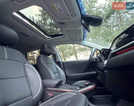 Серый Киа Niro, объемом двигателя 0 л и пробегом 40 тыс. км за 25900 $, фото 14 на Automoto.ua