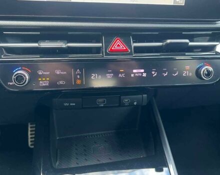 Серый Киа Niro, объемом двигателя 1.6 л и пробегом 23 тыс. км за 17000 $, фото 9 на Automoto.ua