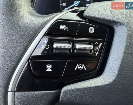 Серый Киа Niro, объемом двигателя 0 л и пробегом 95 тыс. км за 22700 $, фото 67 на Automoto.ua