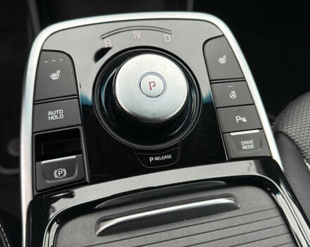 Серый Киа Niro, объемом двигателя 0 л и пробегом 37 тыс. км за 24400 $, фото 20 на Automoto.ua