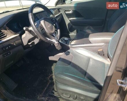 Сірий Кіа Niro, об'ємом двигуна 0 л та пробігом 87 тис. км за 6900 $, фото 6 на Automoto.ua