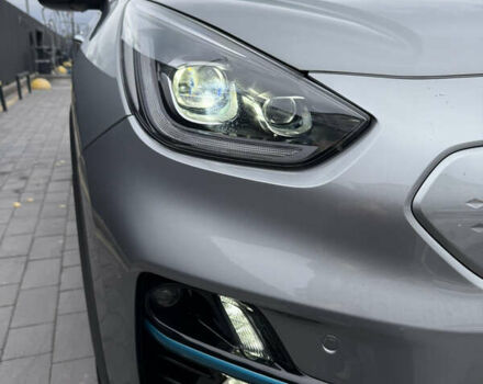 Серый Киа Niro, объемом двигателя 0 л и пробегом 37 тыс. км за 24400 $, фото 30 на Automoto.ua