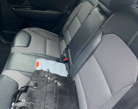 Серый Киа Niro, объемом двигателя 0 л и пробегом 112 тыс. км за 23300 $, фото 13 на Automoto.ua