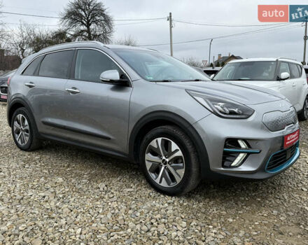 Серый Киа Niro, объемом двигателя 0 л и пробегом 70 тыс. км за 24400 $, фото 23 на Automoto.ua