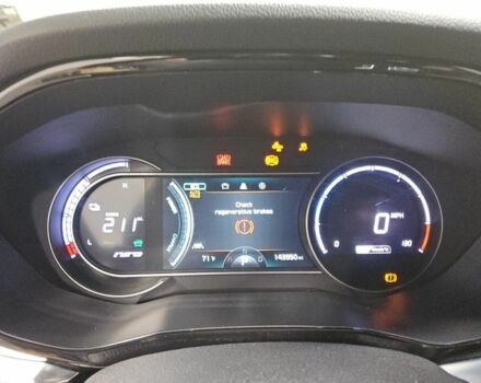 Серый Киа Niro, объемом двигателя 0 л и пробегом 143 тыс. км за 13700 $, фото 7 на Automoto.ua
