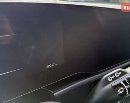 Сірий Кіа Niro, об'ємом двигуна 0 л та пробігом 42 тис. км за 25950 $, фото 112 на Automoto.ua