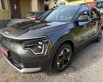 Сірий Кіа Niro, об'ємом двигуна 0 л та пробігом 42 тис. км за 25950 $, фото 1 на Automoto.ua