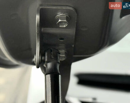 Серый Киа Niro, объемом двигателя 0 л и пробегом 54 тыс. км за 26700 $, фото 100 на Automoto.ua