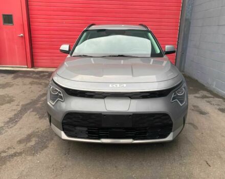 Серый Киа Niro, объемом двигателя 0 л и пробегом 23 тыс. км за 12000 $, фото 1 на Automoto.ua