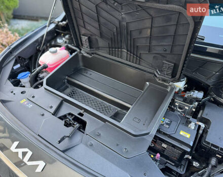 Сірий Кіа Niro, об'ємом двигуна 0 л та пробігом 50 тис. км за 23500 $, фото 13 на Automoto.ua
