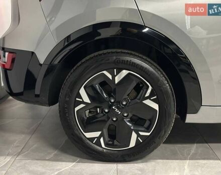 Серый Киа Niro, объемом двигателя 0 л и пробегом 32 тыс. км за 27700 $, фото 7 на Automoto.ua