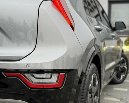Серый Киа Niro, объемом двигателя 0 л и пробегом 54 тыс. км за 26700 $, фото 46 на Automoto.ua