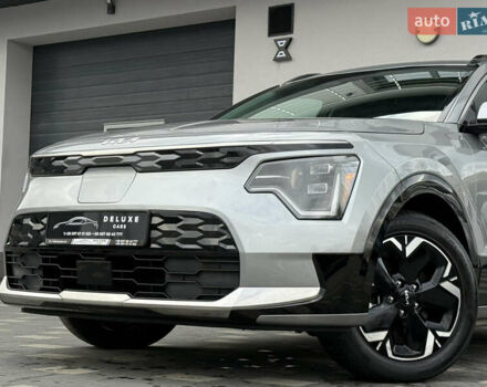Сірий Кіа Niro, об'ємом двигуна 0 л та пробігом 35 тис. км за 23900 $, фото 17 на Automoto.ua