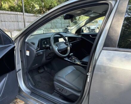 Киа Niro 2023 в Мукачеве на Automoto.ua Серый Киа Niro, объемом двигателя 1.6 л и пробегом 18 тыс. км за 17000 $, фото 8 на Automoto.ua