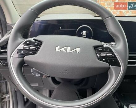Сірий Кіа Niro, об'ємом двигуна 0 л та пробігом 77 тис. км за 24500 $, фото 14 на Automoto.ua