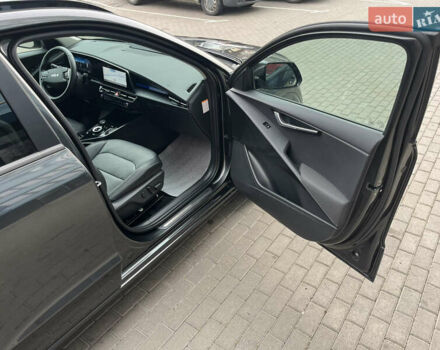 Сірий Кіа Niro, об'ємом двигуна 0 л та пробігом 43 тис. км за 25800 $, фото 30 на Automoto.ua