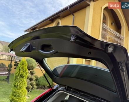 Сірий Кіа Niro, об'ємом двигуна 0 л та пробігом 42 тис. км за 25950 $, фото 142 на Automoto.ua