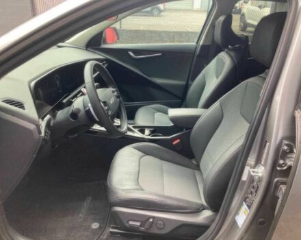 Серый Киа Niro, объемом двигателя 0 л и пробегом 13 тыс. км за 14850 $, фото 7 на Automoto.ua