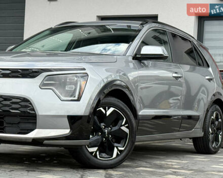 Сірий Кіа Niro, об'ємом двигуна 0 л та пробігом 35 тис. км за 23900 $, фото 10 на Automoto.ua