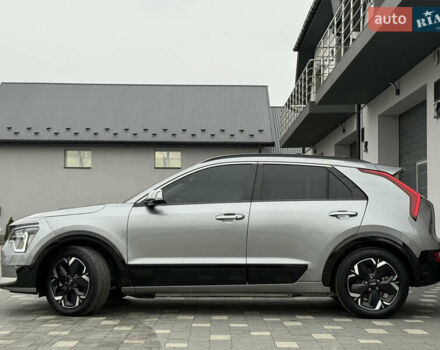 Серый Киа Niro, объемом двигателя 0 л и пробегом 54 тыс. км за 26700 $, фото 8 на Automoto.ua