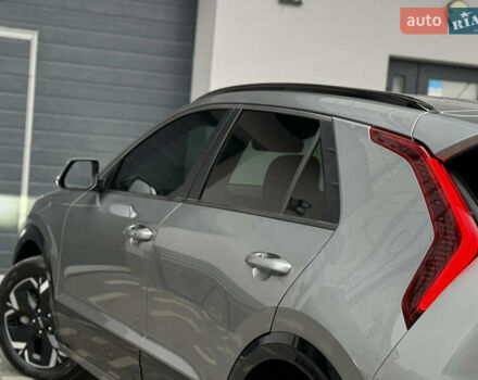 Серый Киа Niro, объемом двигателя 0 л и пробегом 54 тыс. км за 26700 $, фото 39 на Automoto.ua