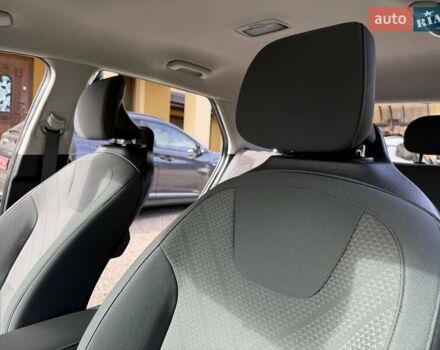 Сірий Кіа Niro, об'ємом двигуна 0 л та пробігом 42 тис. км за 25950 $, фото 53 на Automoto.ua