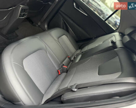 Сірий Кіа Niro, об'ємом двигуна 0 л та пробігом 35 тис. км за 23900 $, фото 82 на Automoto.ua