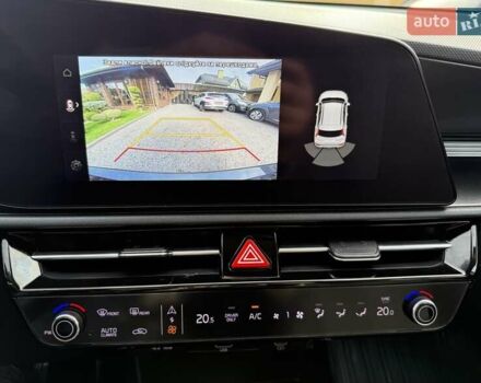 Сірий Кіа Niro, об'ємом двигуна 0 л та пробігом 42 тис. км за 25950 $, фото 120 на Automoto.ua