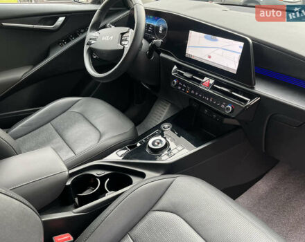 Сірий Кіа Niro, об'ємом двигуна 0 л та пробігом 43 тис. км за 25800 $, фото 33 на Automoto.ua