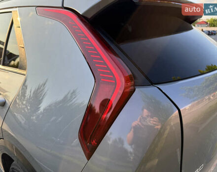 Сірий Кіа Niro, об'ємом двигуна 0 л та пробігом 49 тис. км за 22800 $, фото 35 на Automoto.ua