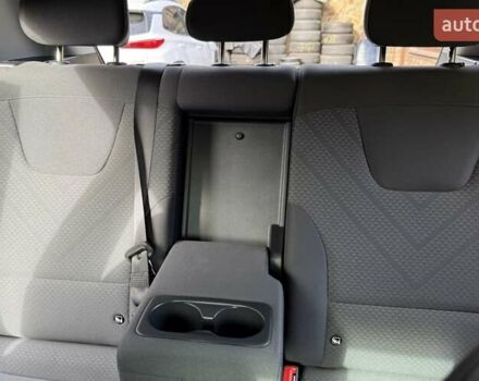 Сірий Кіа Niro, об'ємом двигуна 0 л та пробігом 42 тис. км за 25950 $, фото 58 на Automoto.ua