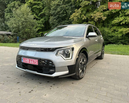 Серый Киа Niro, объемом двигателя 0 л и пробегом 7 тыс. км за 26300 $, фото 4 на Automoto.ua