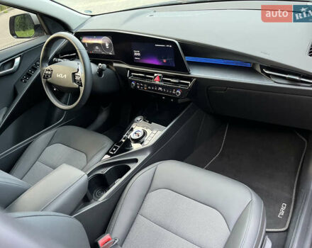 Серый Киа Niro, объемом двигателя 0 л и пробегом 7 тыс. км за 26300 $, фото 28 на Automoto.ua