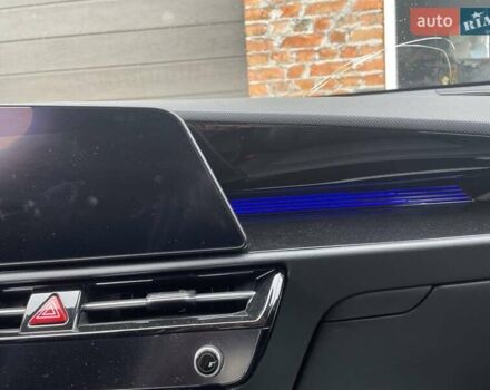 Сірий Кіа Niro, об'ємом двигуна 0 л та пробігом 77 тис. км за 24500 $, фото 18 на Automoto.ua