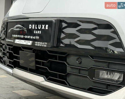 Серый Киа Niro, объемом двигателя 0 л и пробегом 54 тыс. км за 26700 $, фото 25 на Automoto.ua