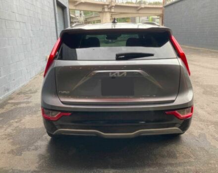 Серый Киа Niro, объемом двигателя 0 л и пробегом 13 тыс. км за 14850 $, фото 5 на Automoto.ua