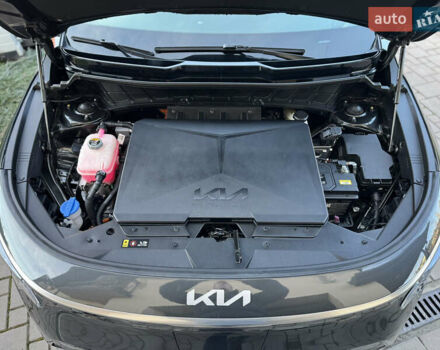 Сірий Кіа Niro, об'ємом двигуна 0 л та пробігом 50 тис. км за 23500 $, фото 20 на Automoto.ua