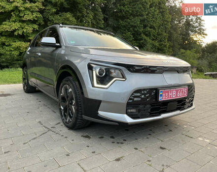 Серый Киа Niro, объемом двигателя 0 л и пробегом 7 тыс. км за 26300 $, фото 3 на Automoto.ua