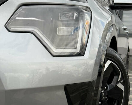 Сірий Кіа Niro, об'ємом двигуна 0 л та пробігом 35 тис. км за 23900 $, фото 13 на Automoto.ua