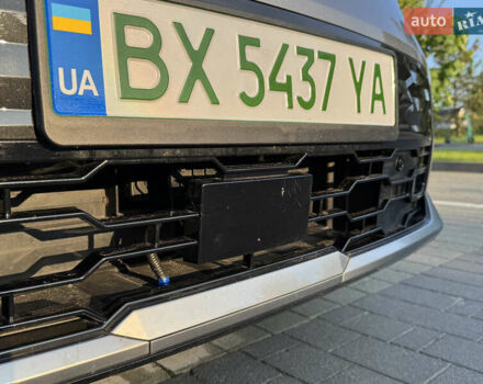 Сірий Кіа Niro, об'ємом двигуна 0 л та пробігом 49 тис. км за 22800 $, фото 41 на Automoto.ua