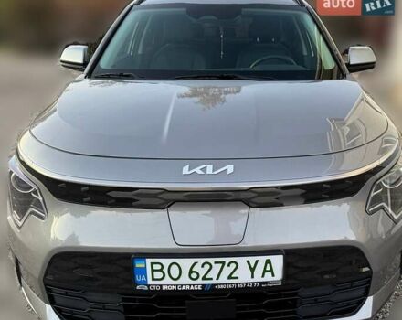 Серый Киа Niro, объемом двигателя 0 л и пробегом 34 тыс. км за 24000 $, фото 1 на Automoto.ua