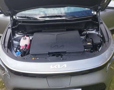 Серый Киа Niro, объемом двигателя 0 л и пробегом 25 тыс. км за 23800 $, фото 6 на Automoto.ua