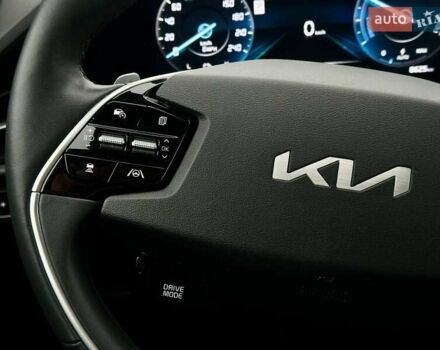 Серый Киа Niro, объемом двигателя 0 л и пробегом 8 тыс. км за 24900 $, фото 20 на Automoto.ua